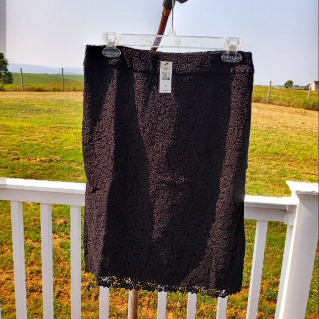 Brand New Talbots Black Lace Pencil Skirt Size 6p